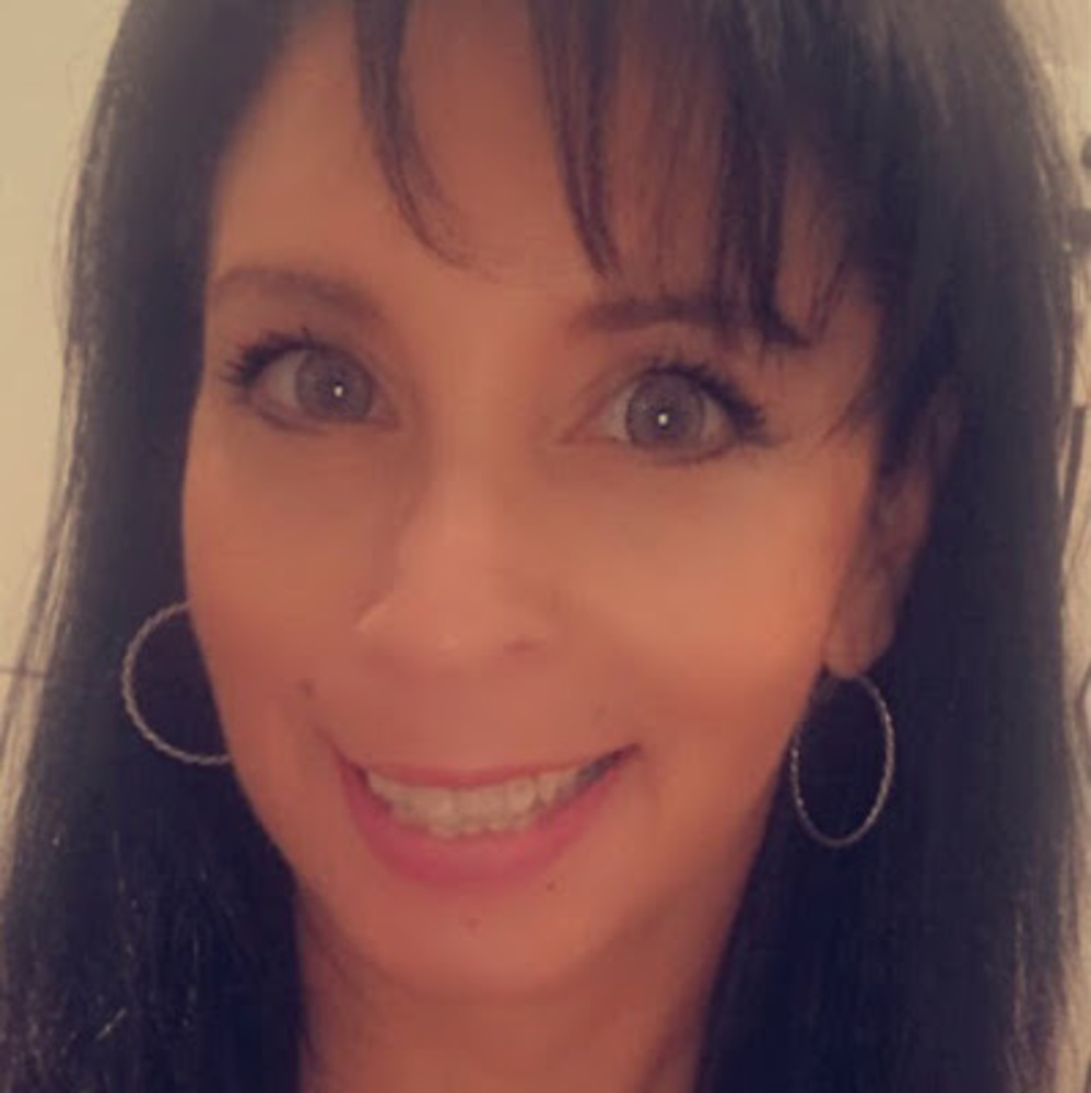 Meet your Posher, Monica